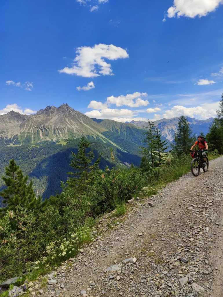 Mountainbikeurlaub Tirol Reschenpass am Resechenpass